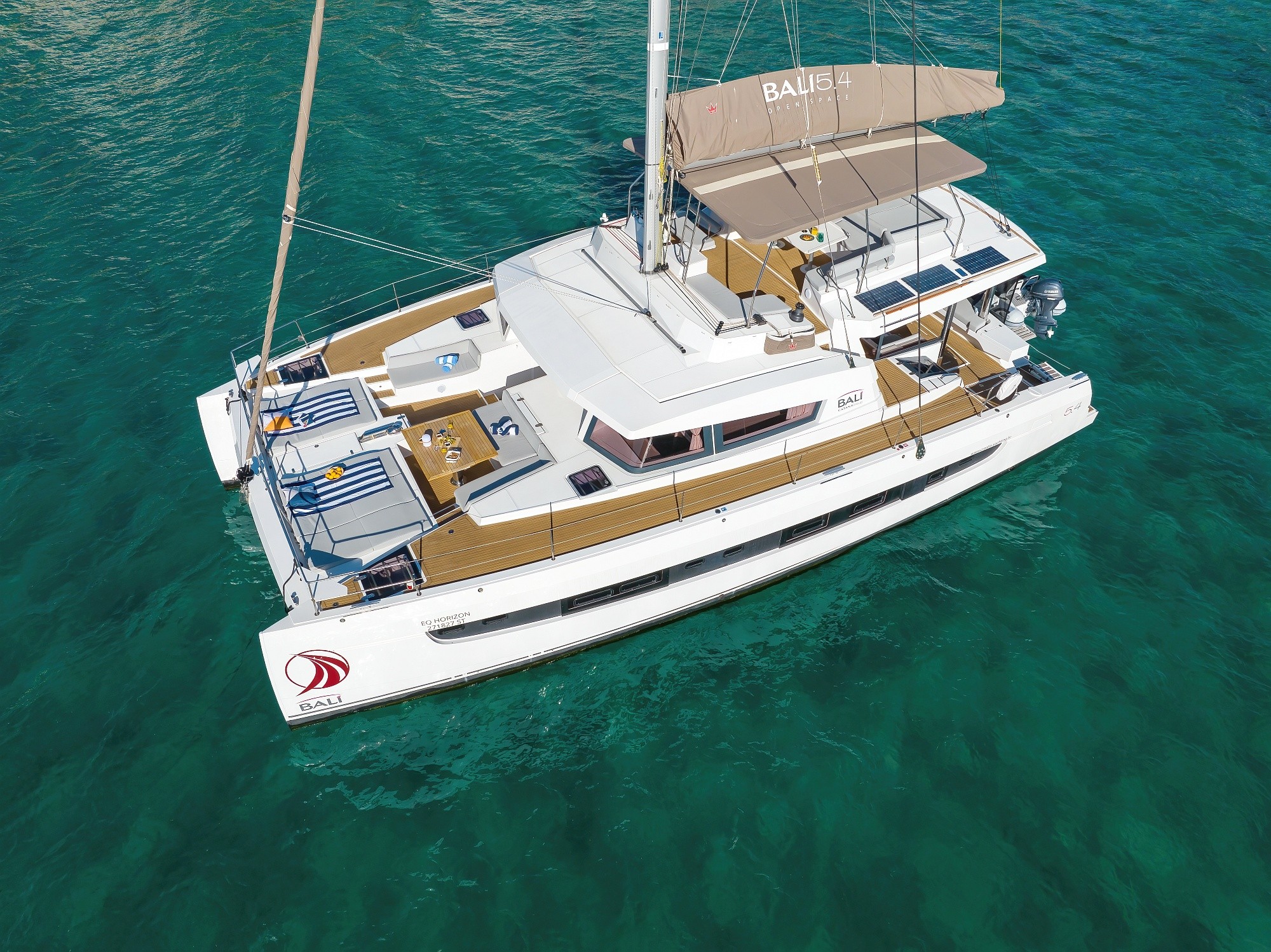 Bali 5.4, EQ Horizon | Yachtcharter Kroatien
