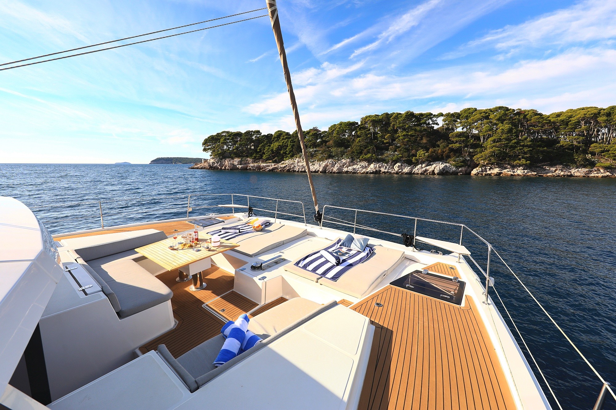 Bali 5.4, EQ Horizon | Yachtcharter Kroatien