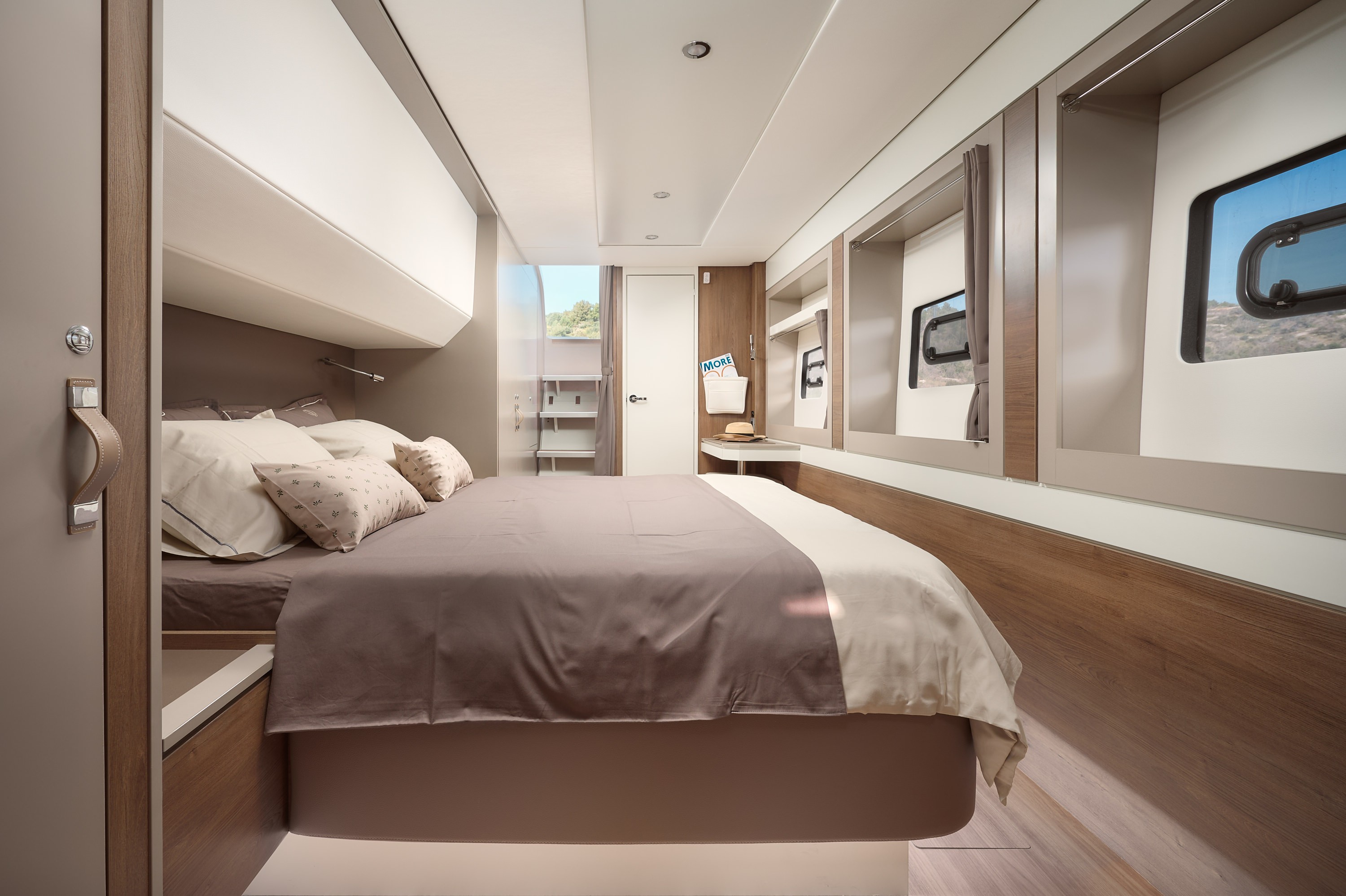 Bali 5.4, Joža | Yacht Charter Croatia