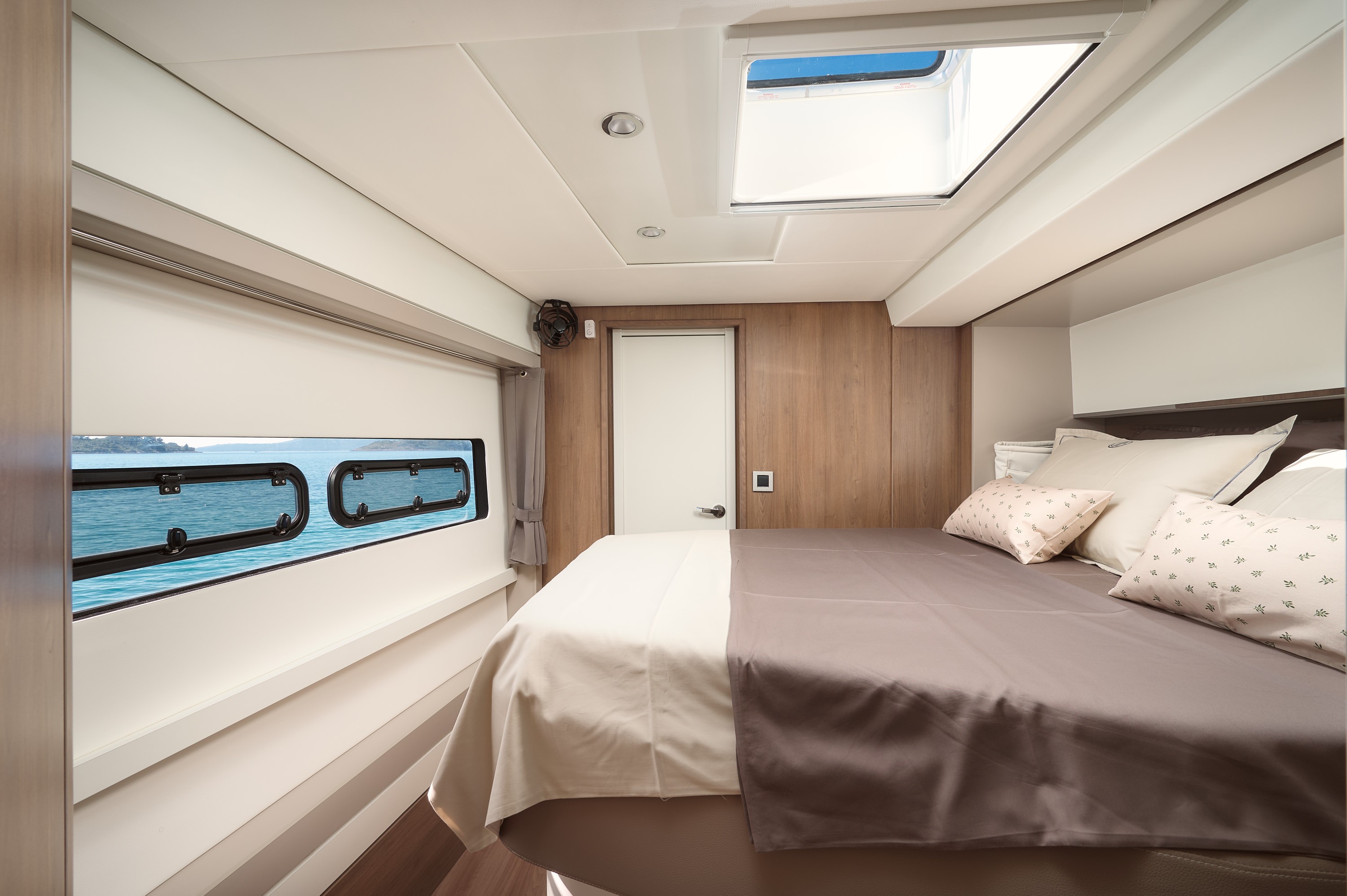 Bali 5.4, Joža | Yacht Charter Croatia