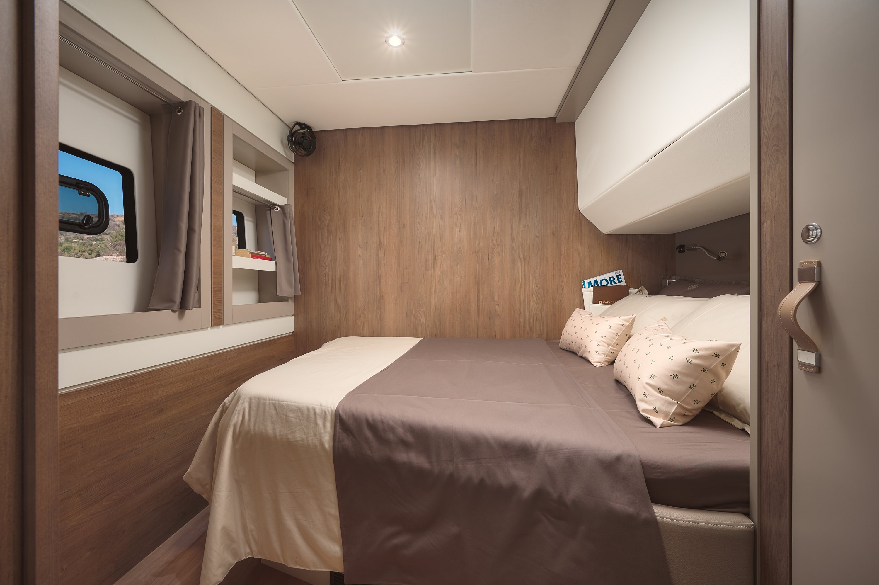 Bali 5.4, Joža | Yacht Charter Croatia