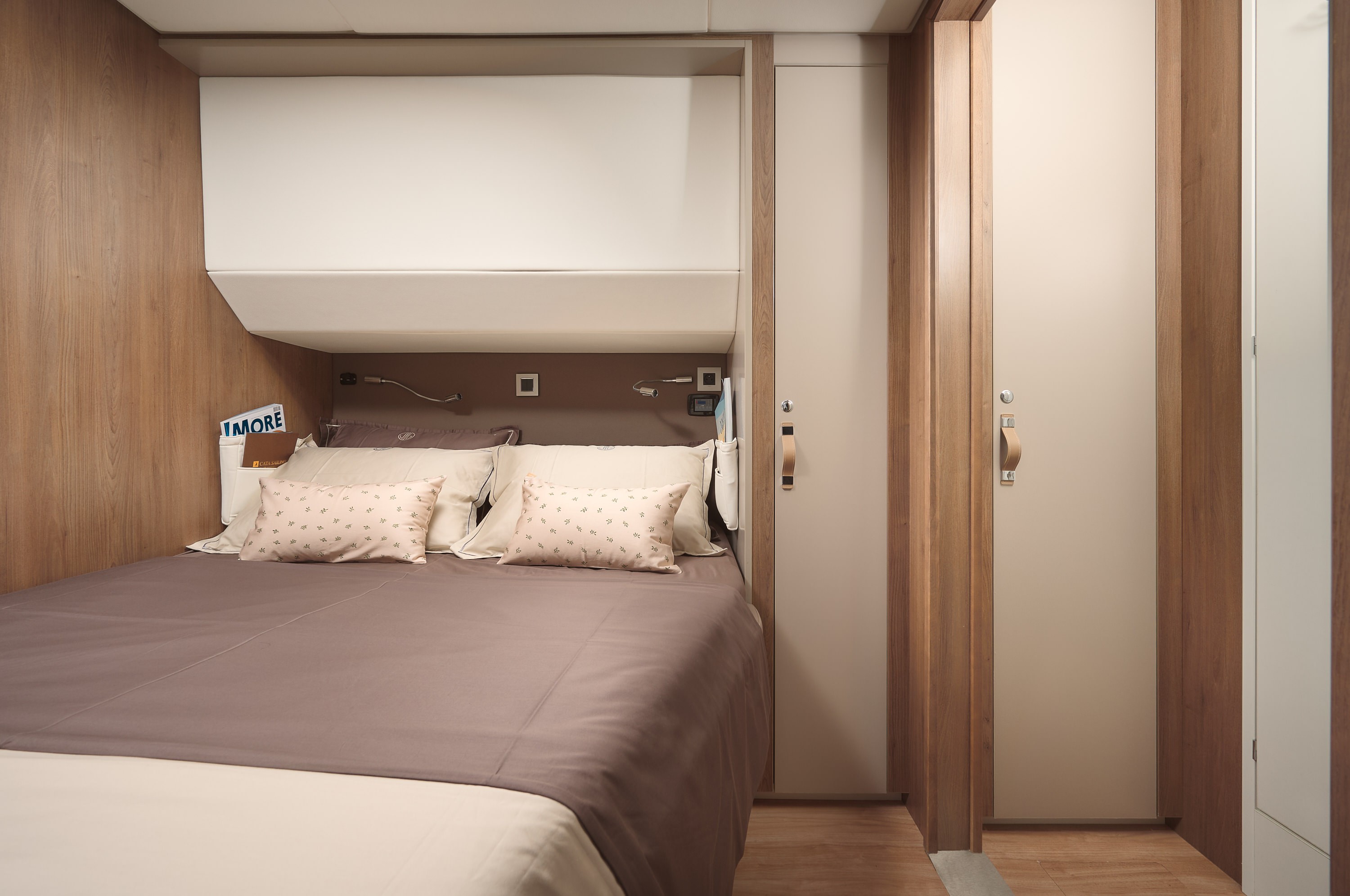 Bali 5.4, Joža | Yacht Charter Croatia