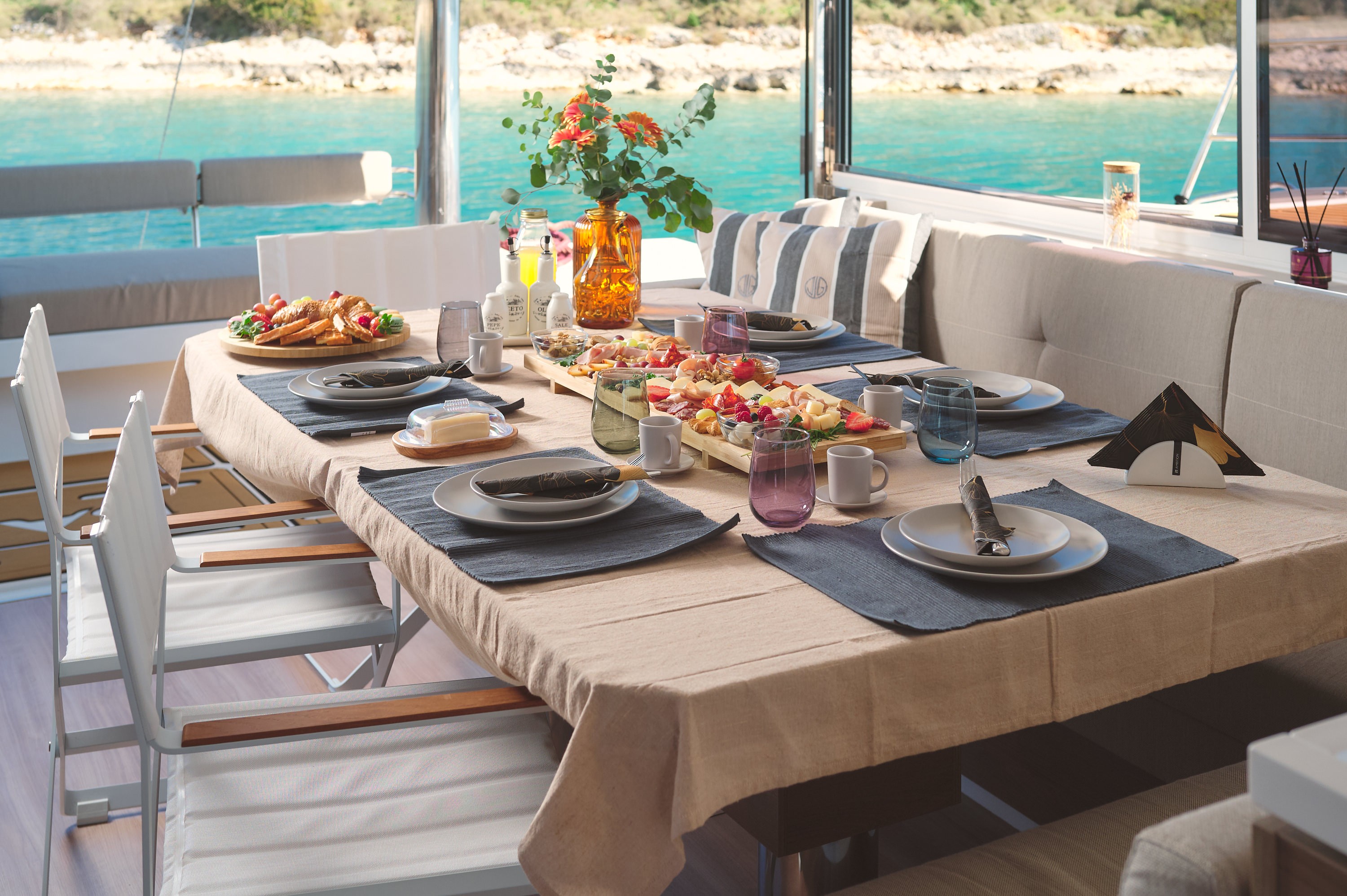 Bali 5.4, Joža | Yacht Charter Croatia