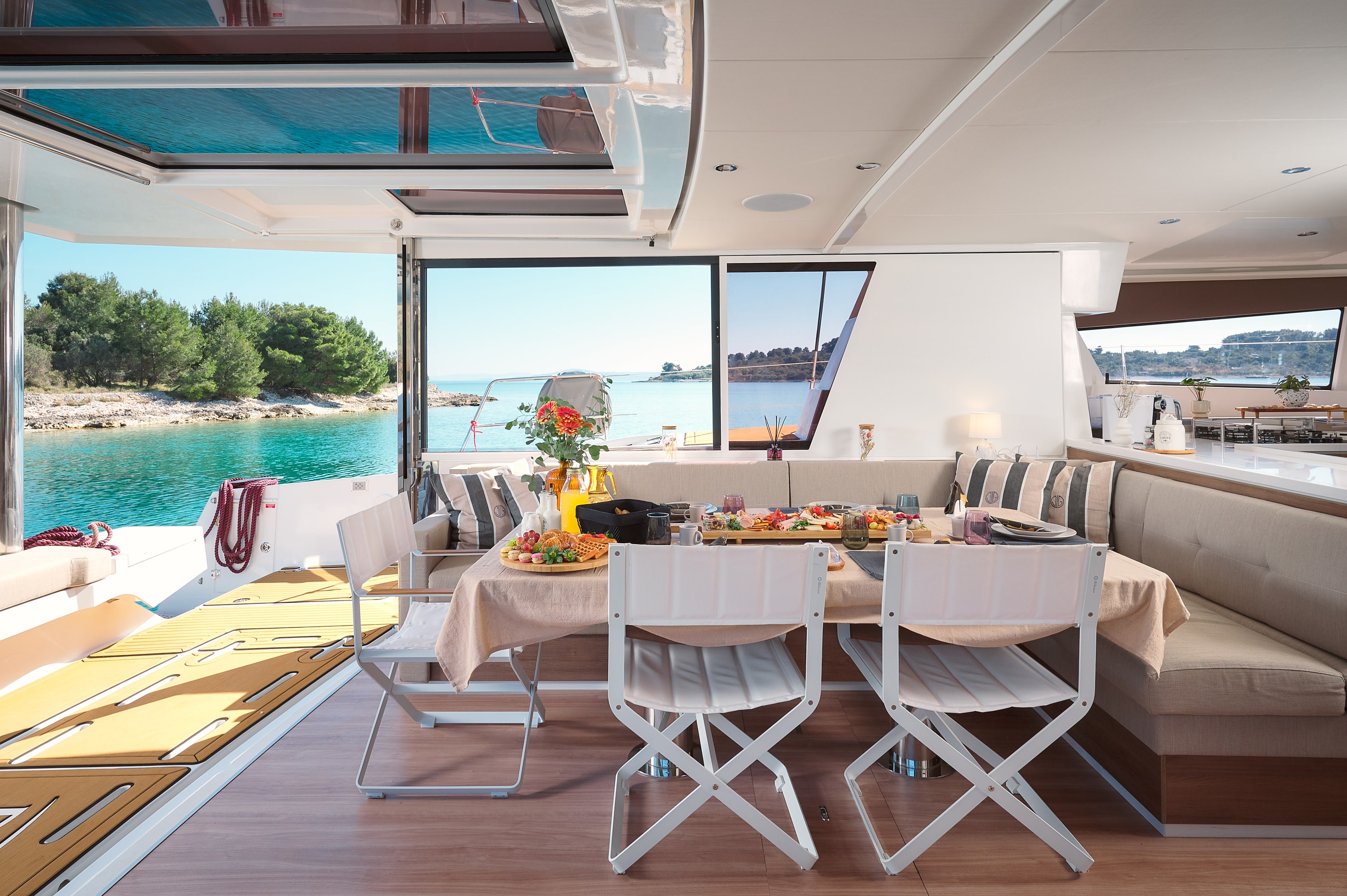 Bali 5.4, Joža | Yacht Charter Croatia