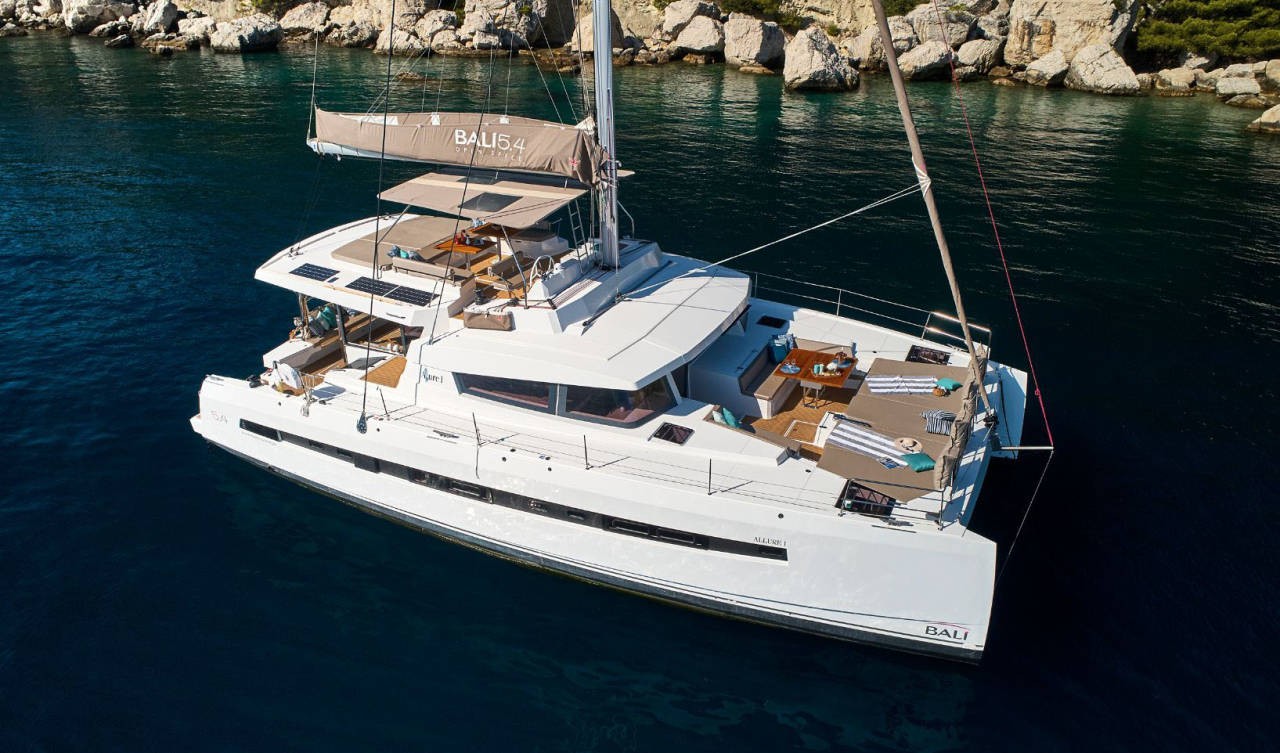 Bali 5.4, Joža | Yacht Charter Croatia