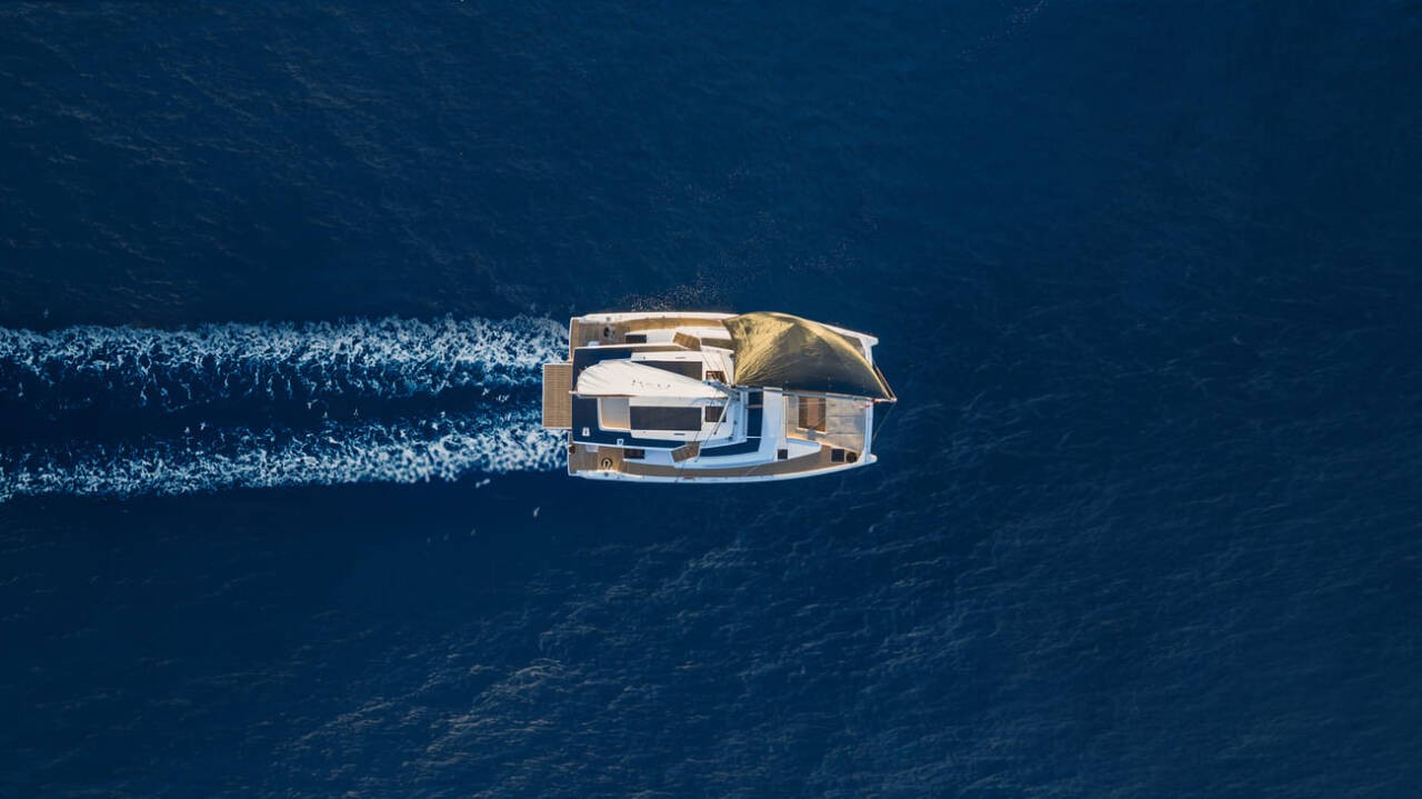 Bali 5.8, Bali Kai | Yacht Charter Croatia