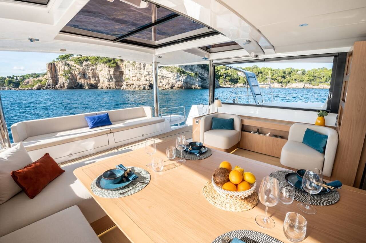 Bali 5.8, Bali Kai | Yacht Charter Croatia