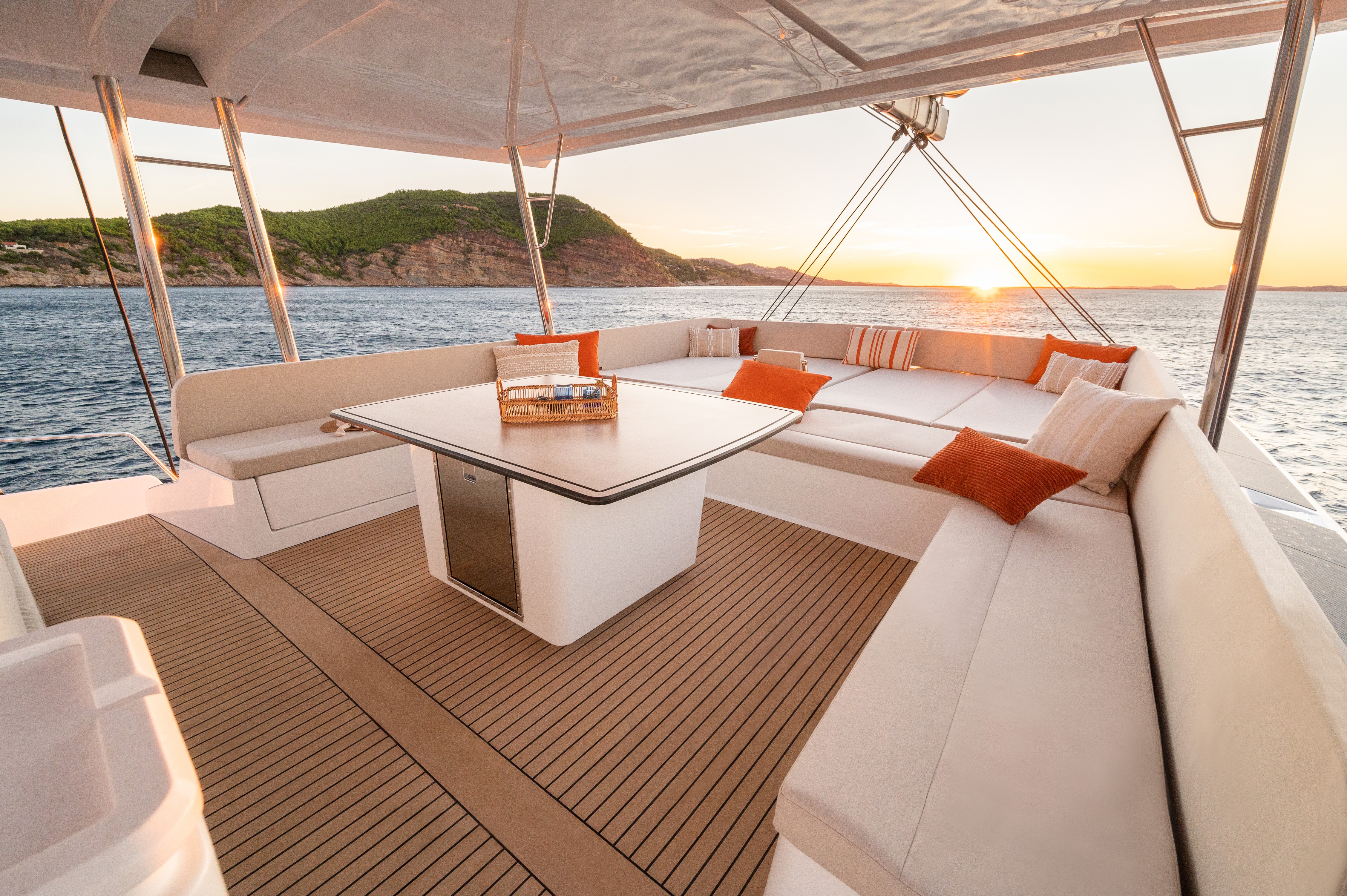 Bali 5.8, #002 | Yacht Charter Croatia