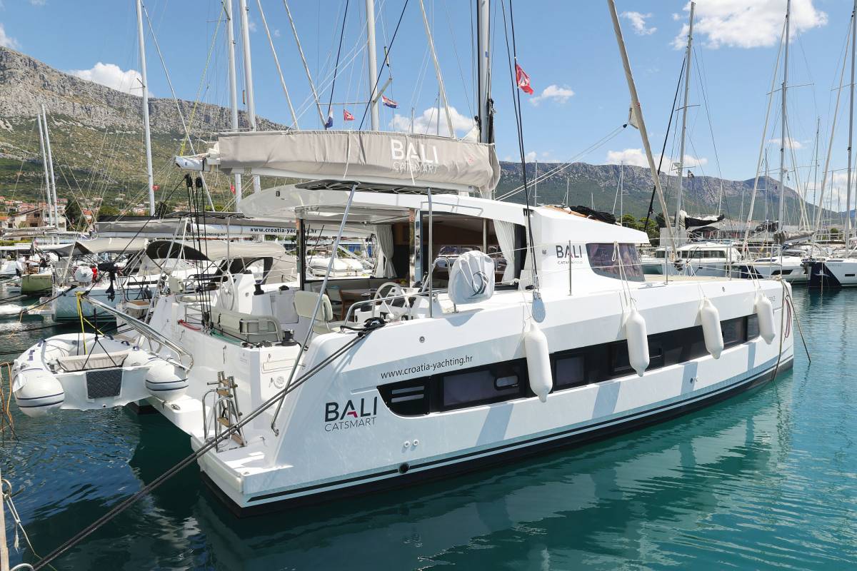 Bali Catsmart OW, Le Petite Prince - OW | Yacht Charter Croatia