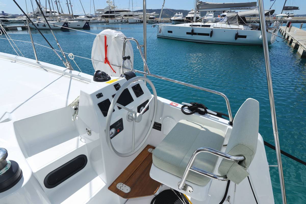 Bali Catsmart OW, Le Petite Prince - OW | Yacht Charter Croatia