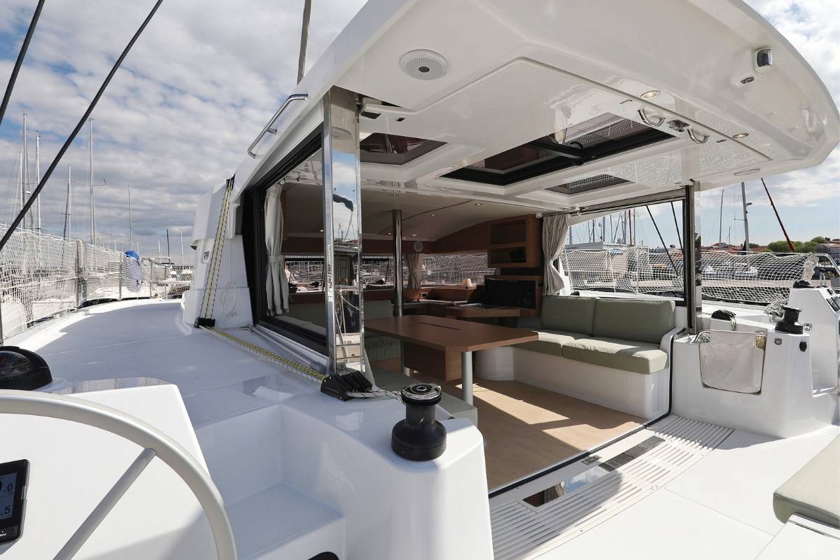 Bali Catsmart, Starseeker | Yacht Charter Croatia