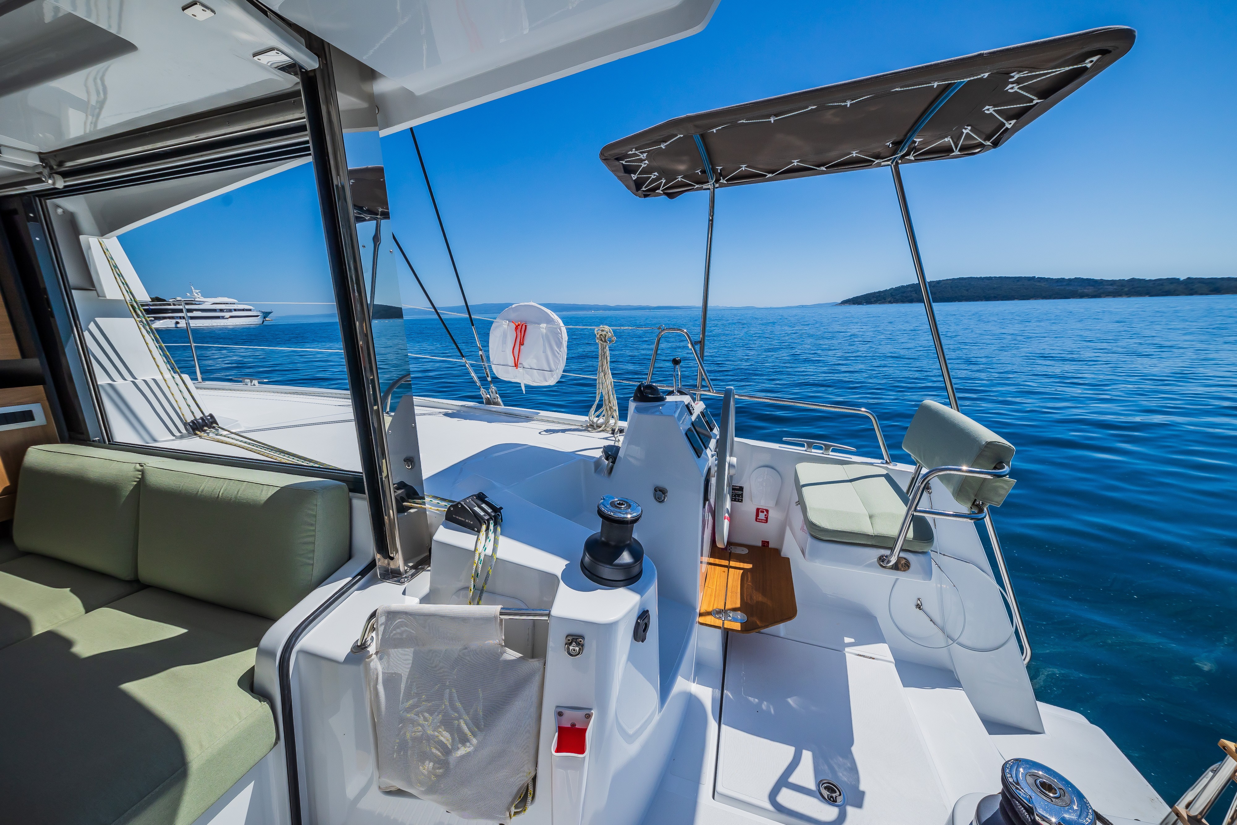 Bali Catsmart, Enfant Terrible | Yachtcharter Kroatien