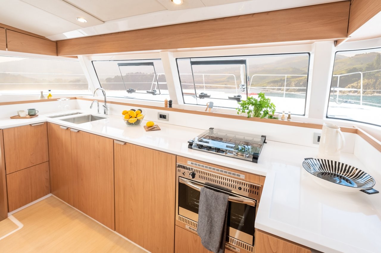 Bali Catsmart, Aussie | Yacht Charter Croatia