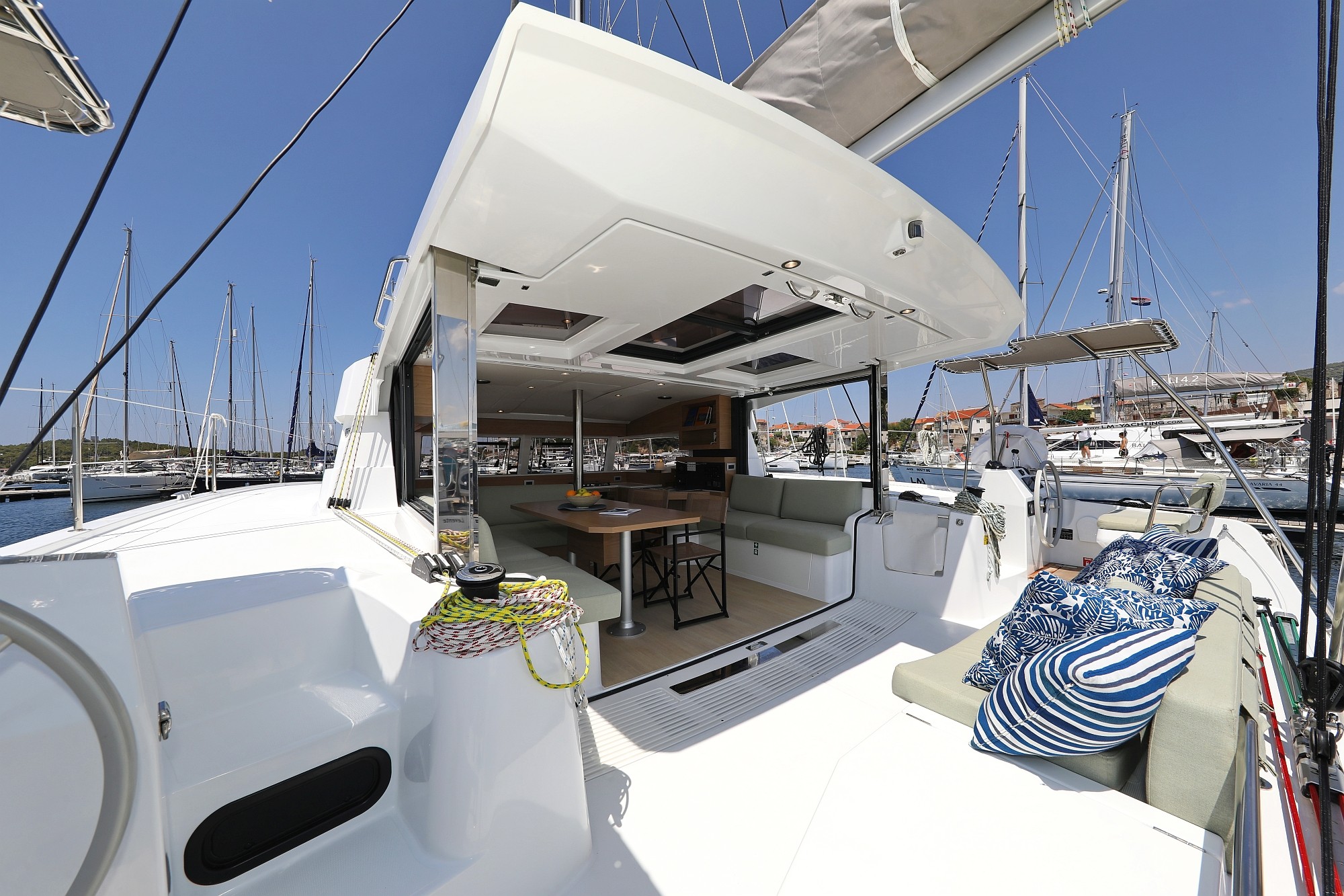 Bali Catsmart, Arpina | Yachtcharter Kroatien