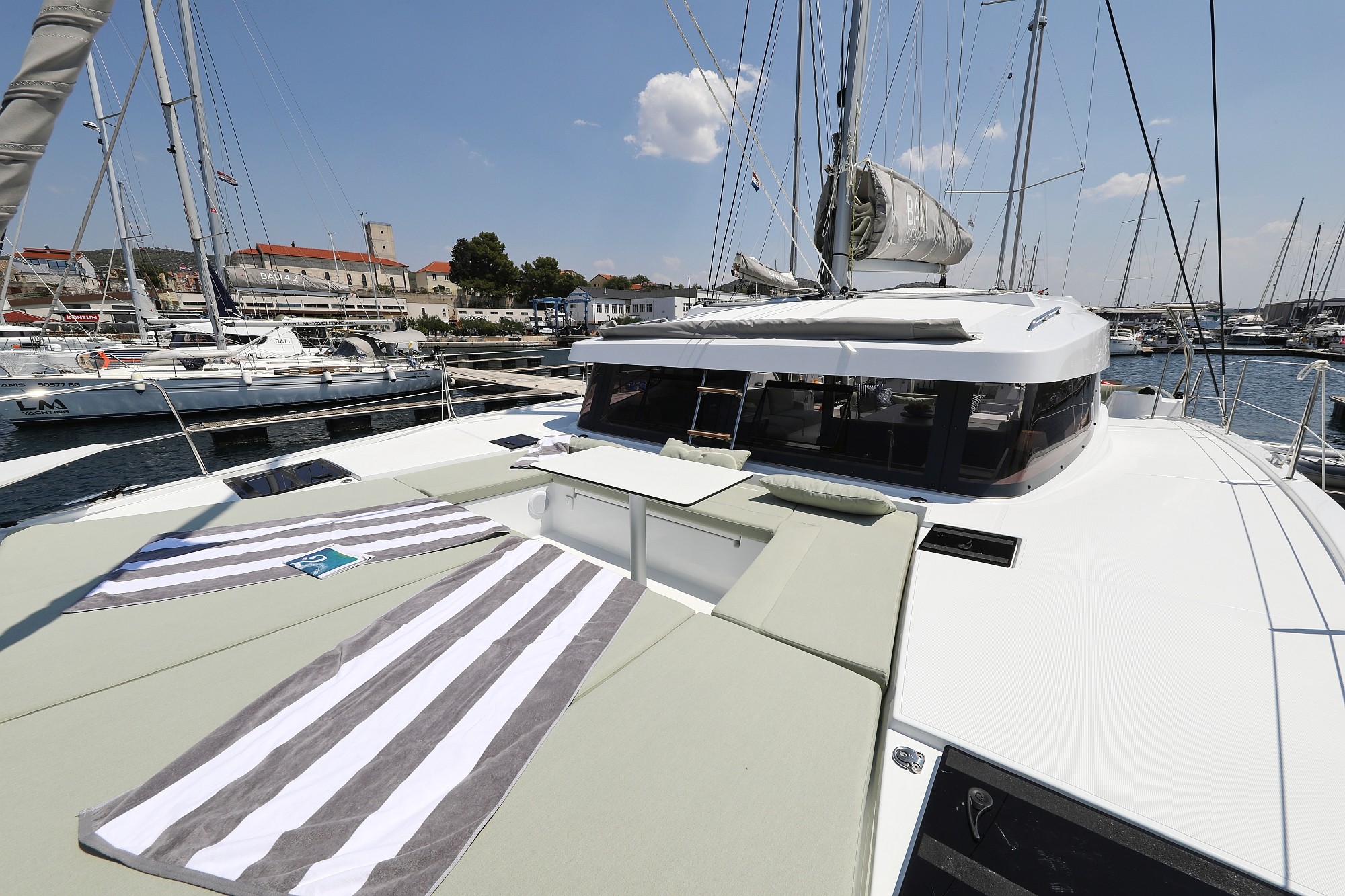 Bali Catsmart, Arpina | Yachtcharter Kroatien