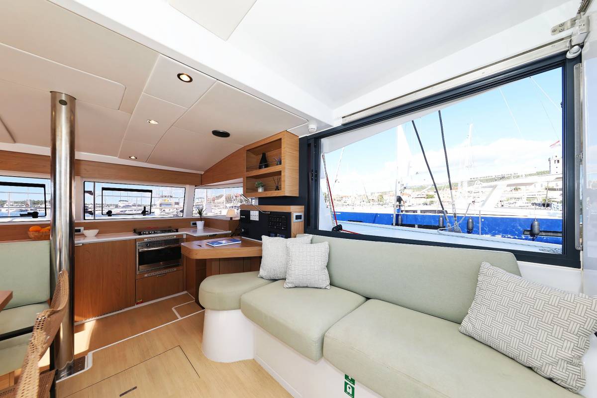 Bali Catsmart, Arpina | Yacht Charter Croatia