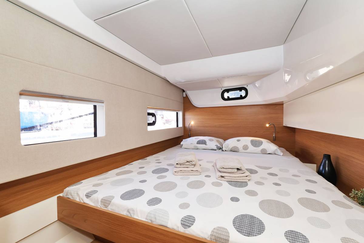 Bali Catsmart, Arpina | Yacht Charter Croatia