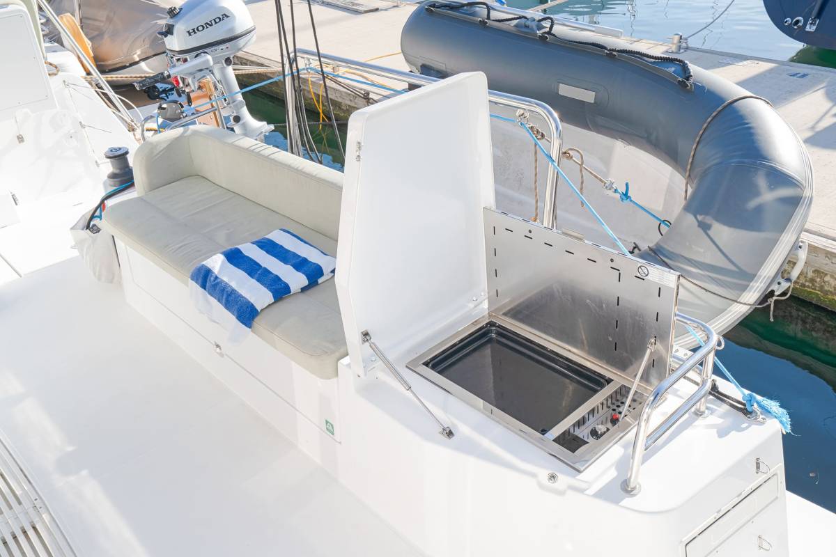 Bali Catsmart, First Flirt | Yacht Charter Croatia