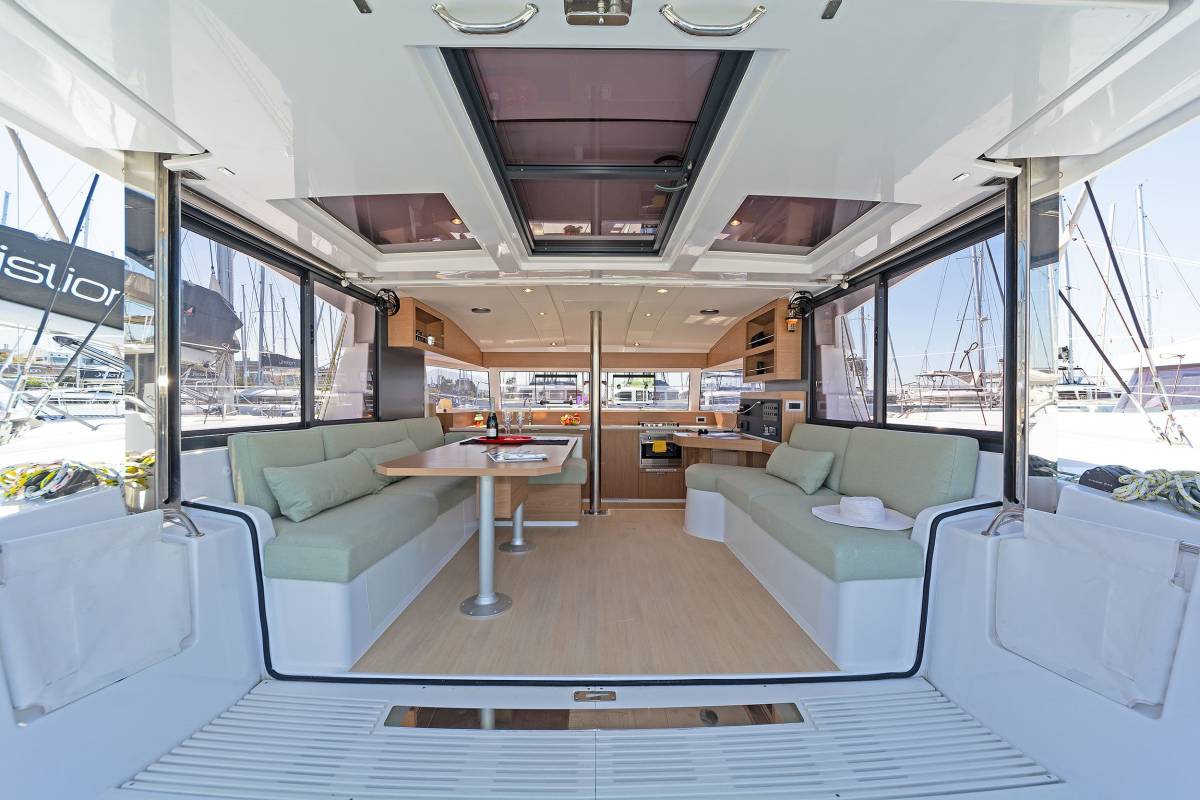 Bali Catsmart, First Flirt | Yacht Charter Croatia