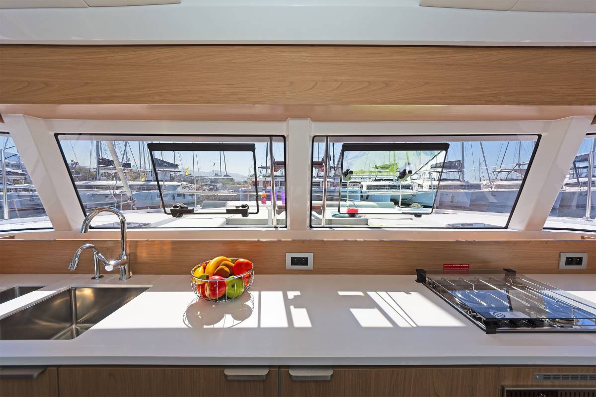 Bali Catsmart, First Whisper | Yacht Charter Croatia