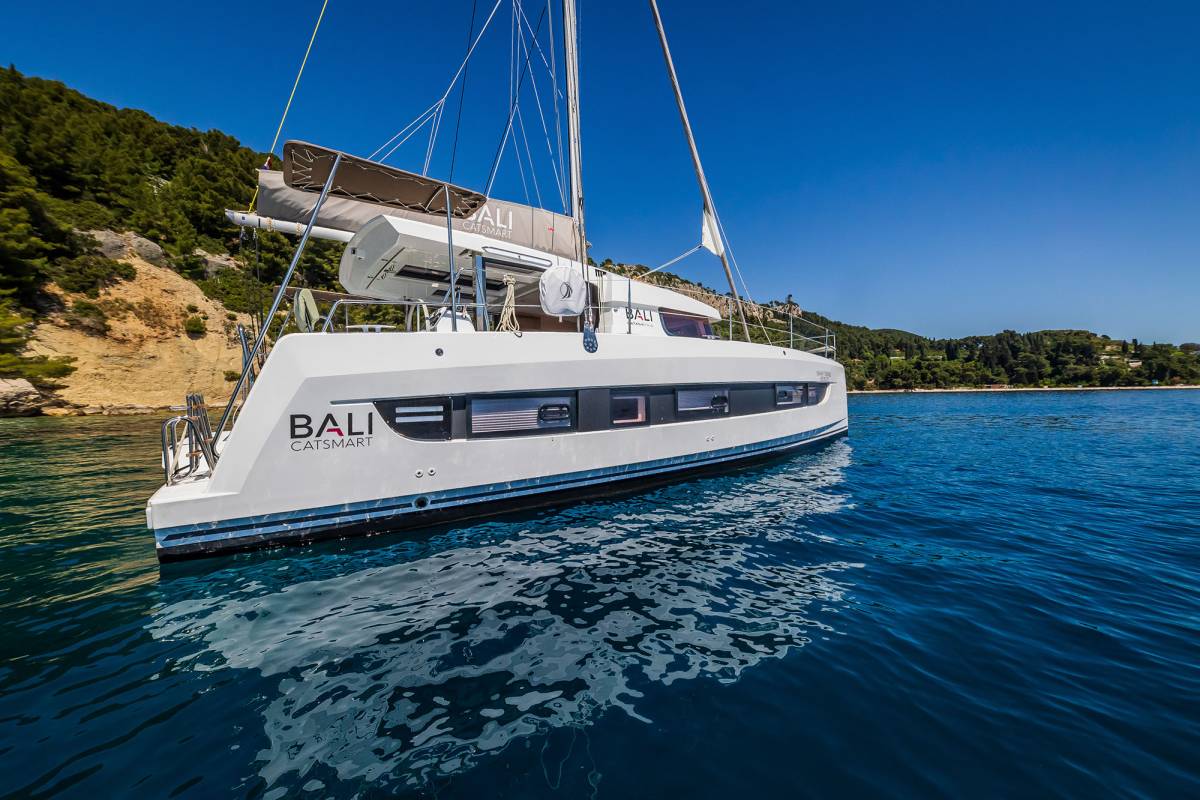 Bali Catsmart, Susanne | Yacht Charter Croatia