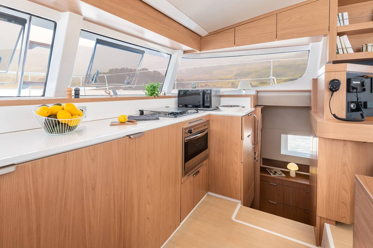 Bali Catsmart, Susanne | Yacht Charter Croatia
