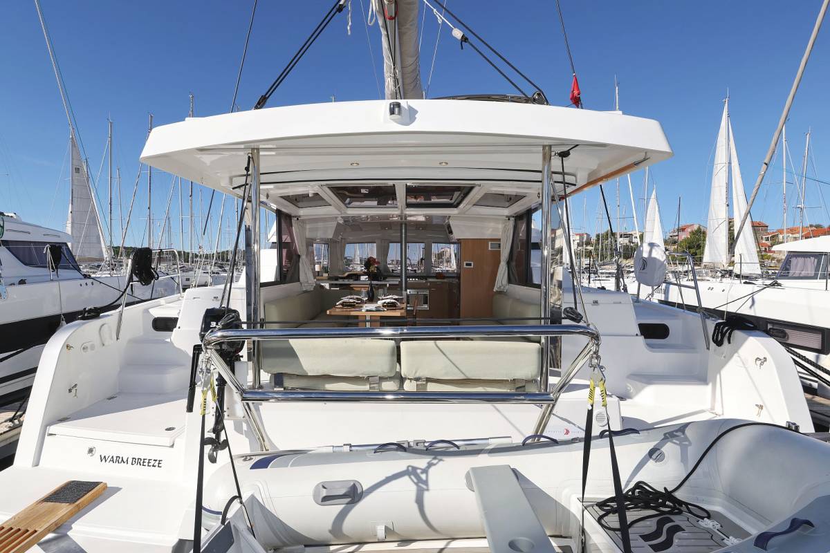 Bali Catspace OW, Warm Breeze | Yacht Charter Croatia