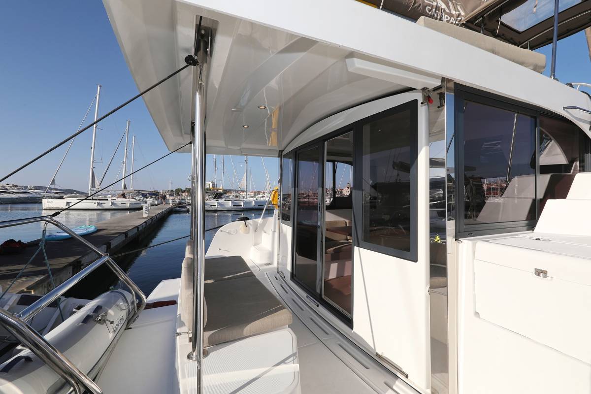 Bali Catspace, Gonggong | Yachtcharter Kroatien