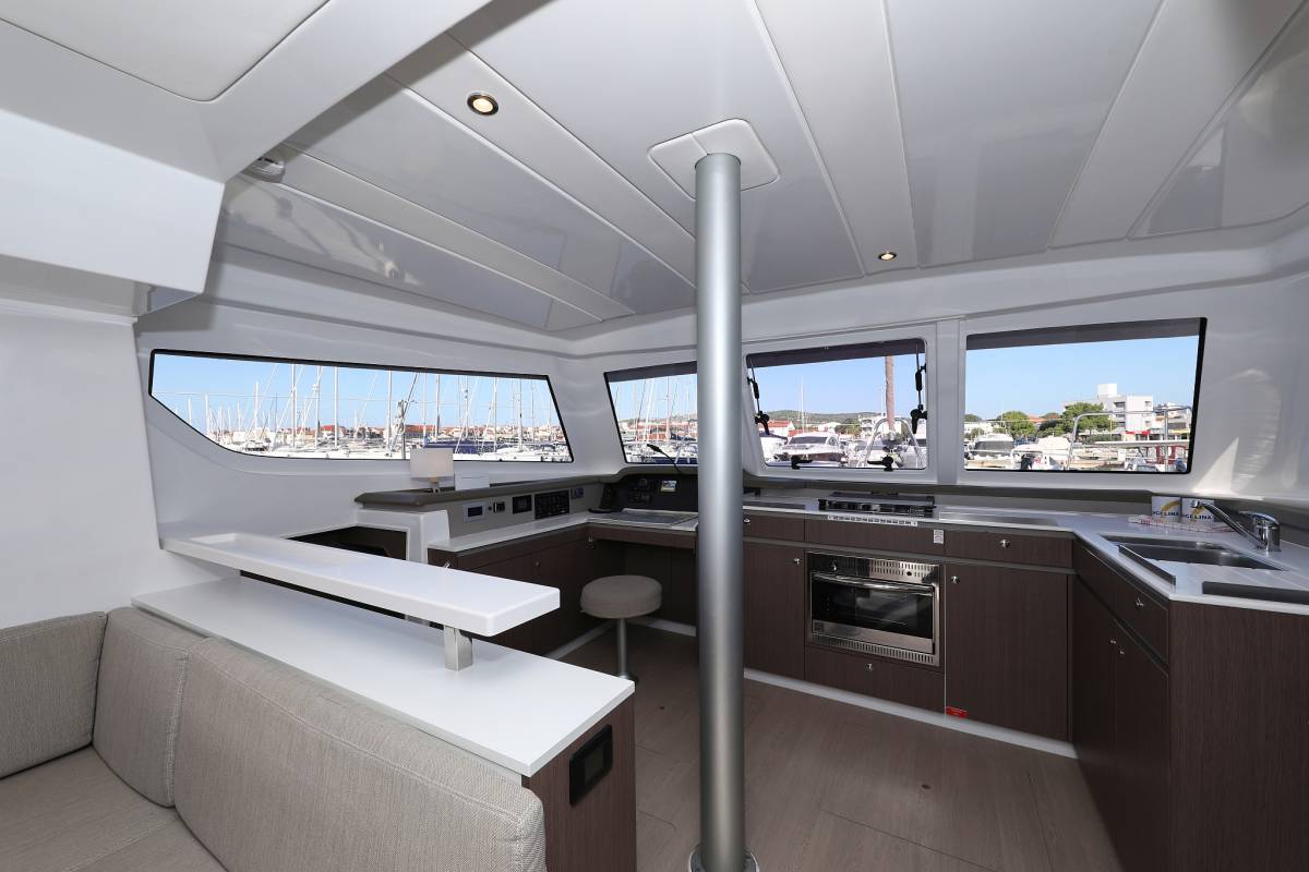 Bali Catspace, Gonggong | Yachtcharter Kroatien