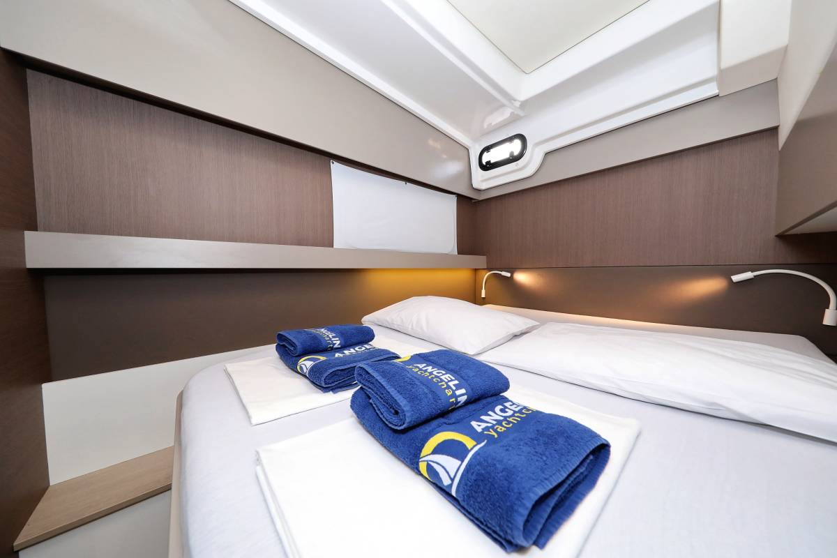 Bali Catspace, Gonggong | Yachtcharter Kroatien