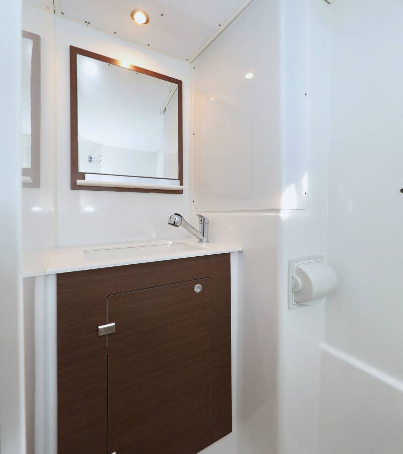 Bali Catspace, Gonggong | Yachtcharter Kroatien