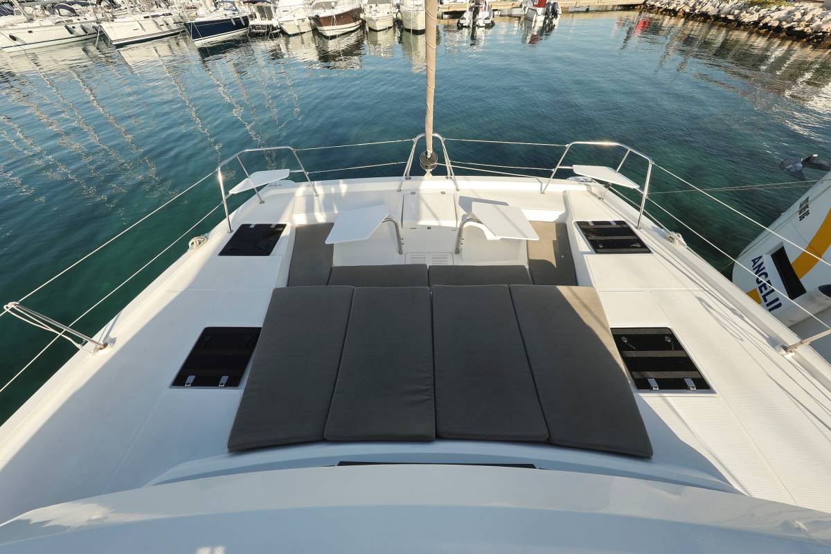 Bali Catspace, Gonggong | Yachtcharter Kroatien