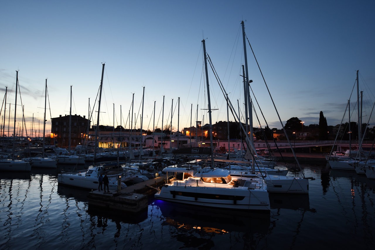 Bali Catspace, Fux 4 Sail | Yacht Charter Croatia