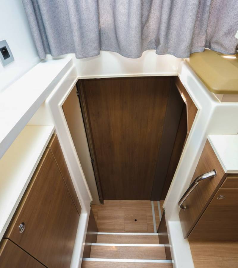 Bali Catspace, Osibova | Yacht Charter Croatia