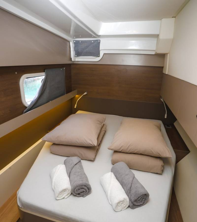 Bali Catspace, Osibova | Yacht Charter Croatia