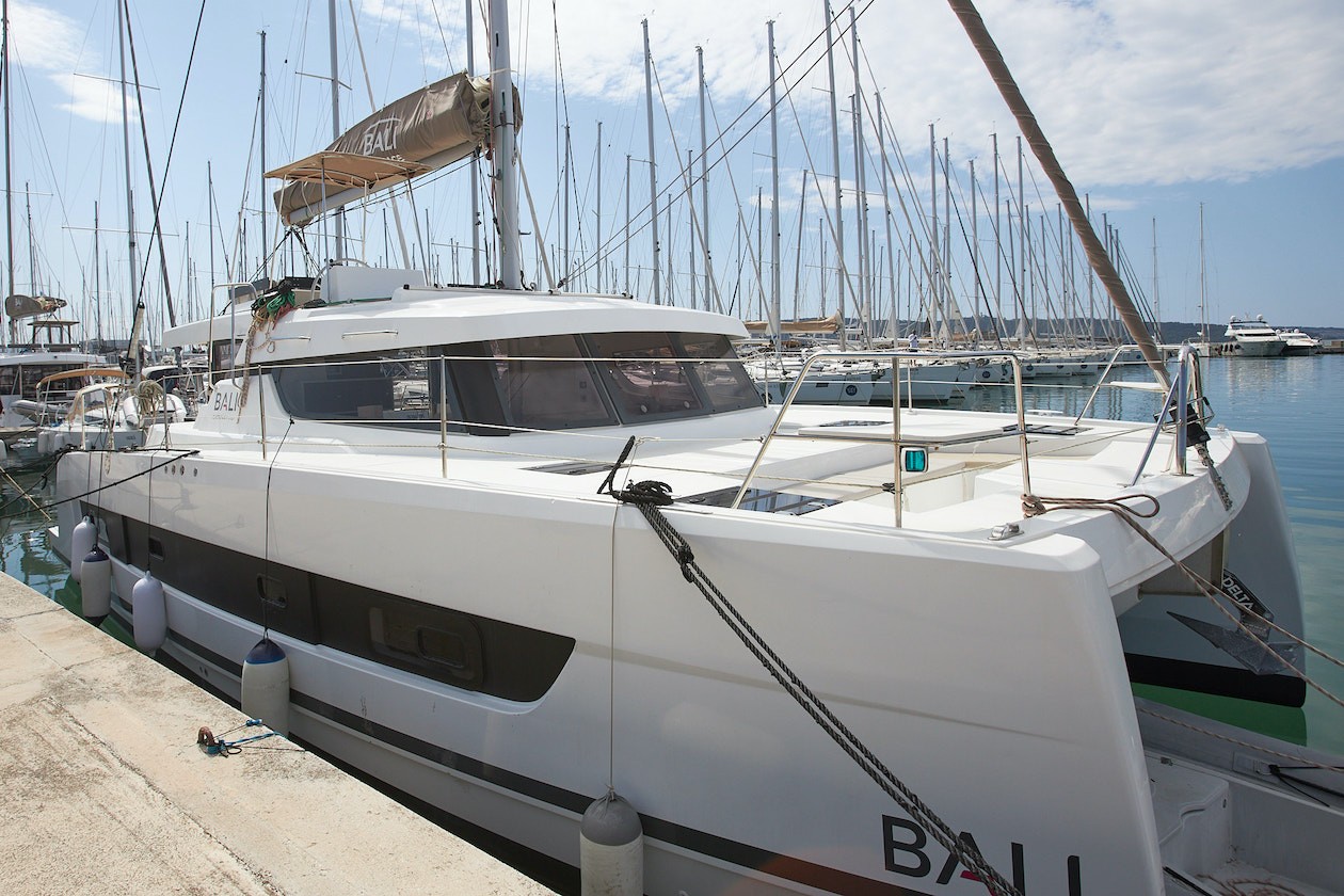 Bali Catspace, Meme | Noleggio di Yacht Croazia
