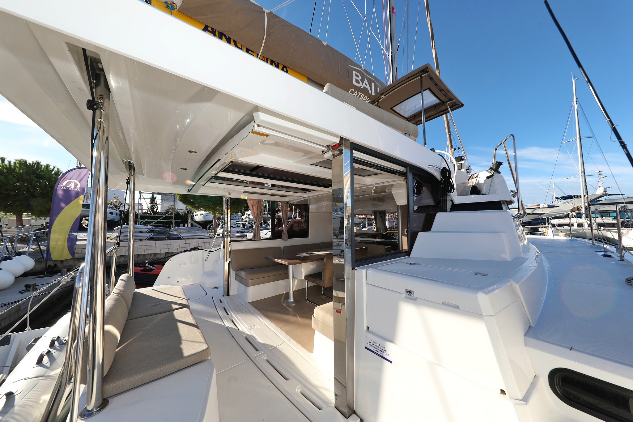 Bali Catspace, Sea Office | Yacht Charter Croatia