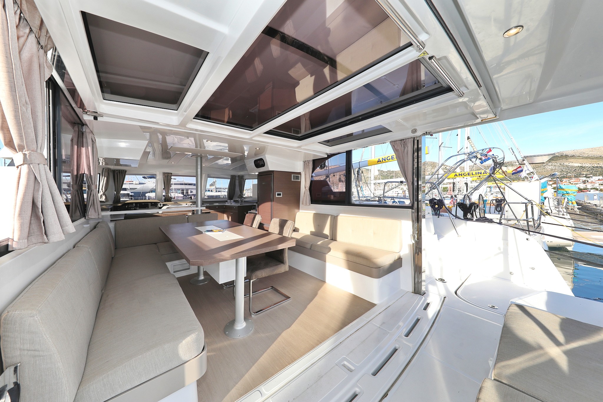 Bali Catspace, Sea Office | Yacht Charter Croatia