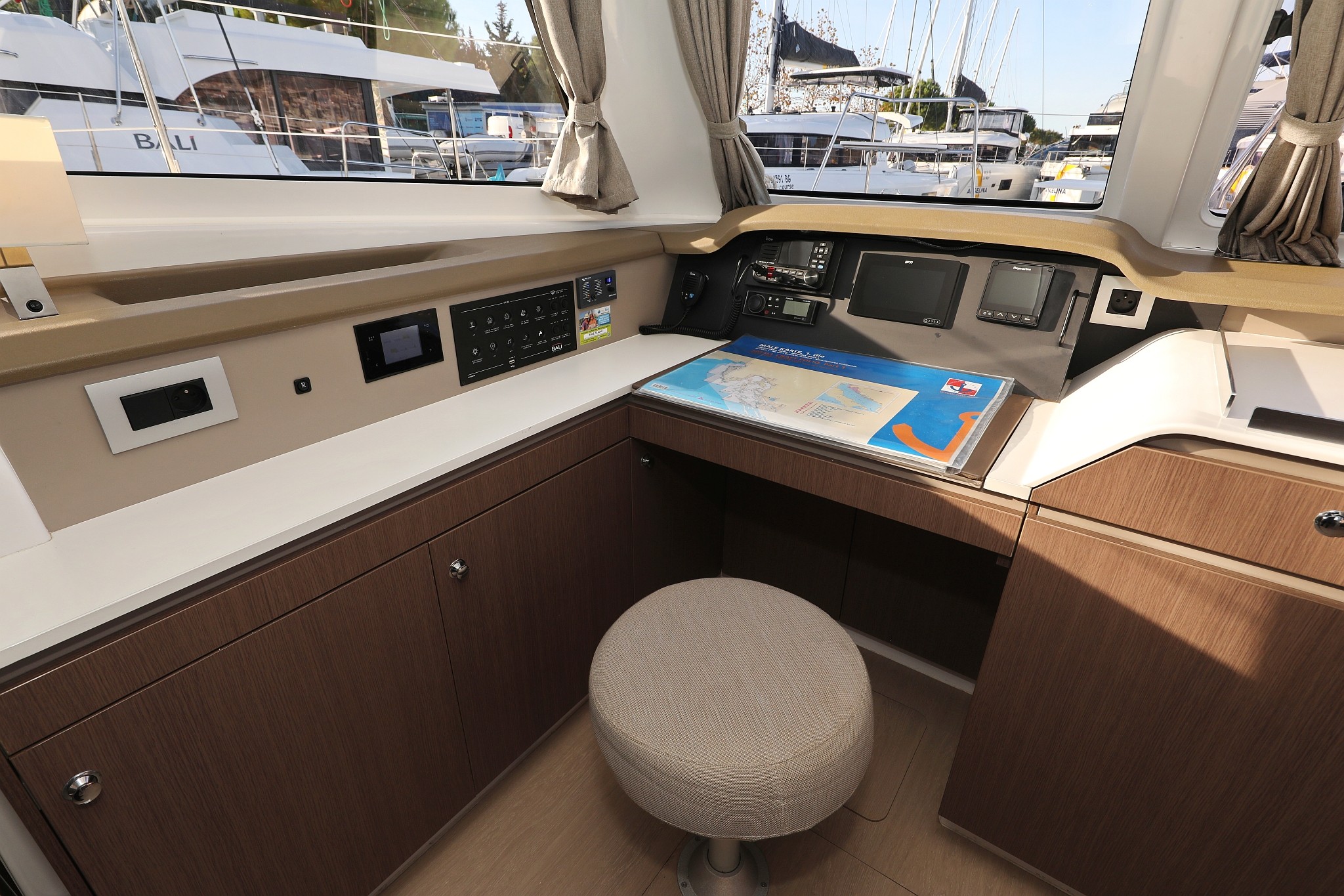 Bali Catspace, Sea Office | Yacht Charter Croatia
