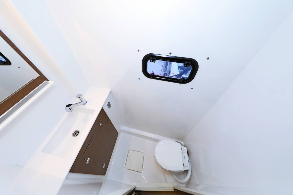 Bali Catspace, 4 Friends | Yacht Charter Croatia