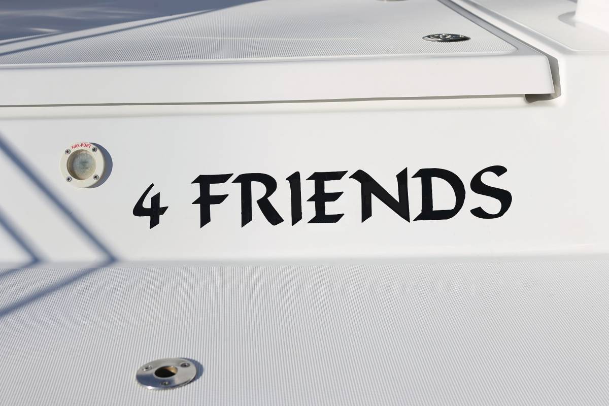 Bali Catspace, 4 Friends | Yacht Charter Croatia