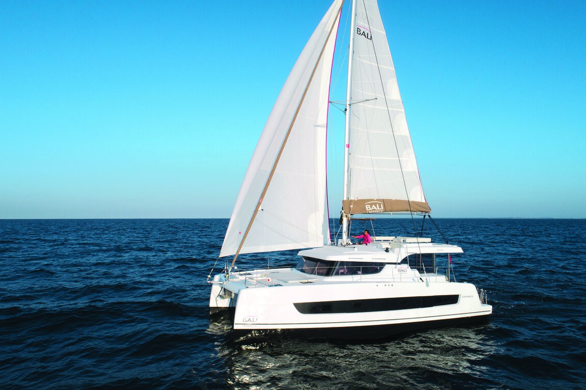 Bali Catspace, Compass | Yachtcharter Kroatien