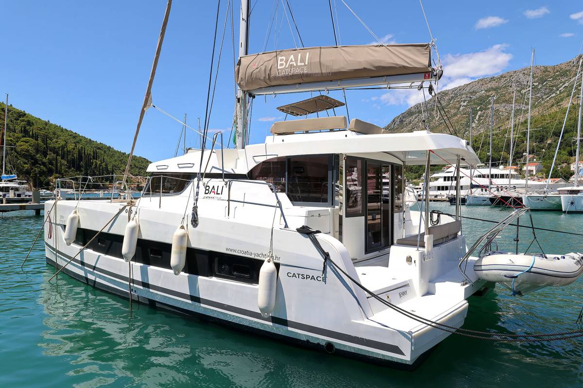 Bali Catspace, Jenny | Yacht Charter Croatia