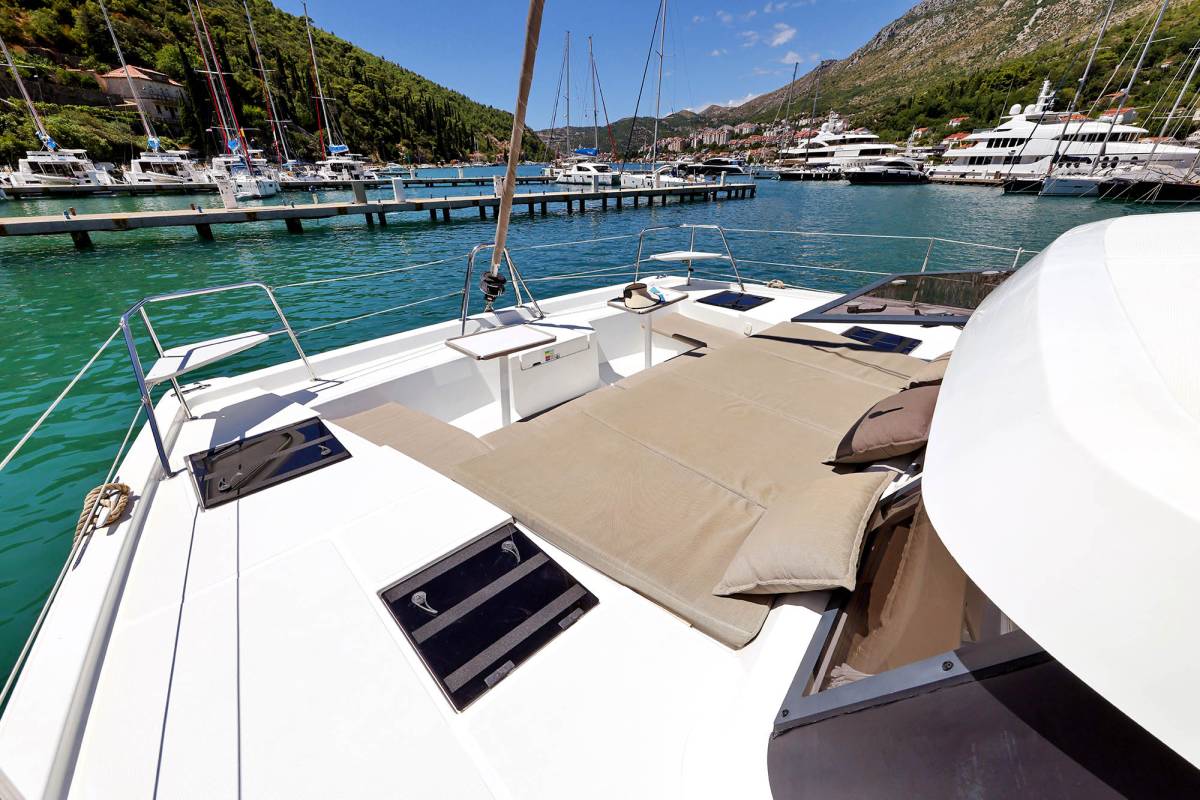 Bali Catspace, Jenny | Yacht Charter Croatia