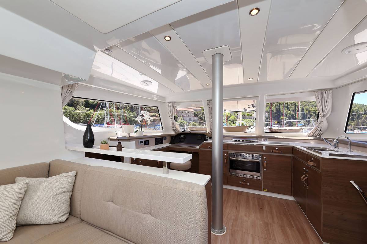 Bali Catspace, Jenny | Yacht Charter Croatia
