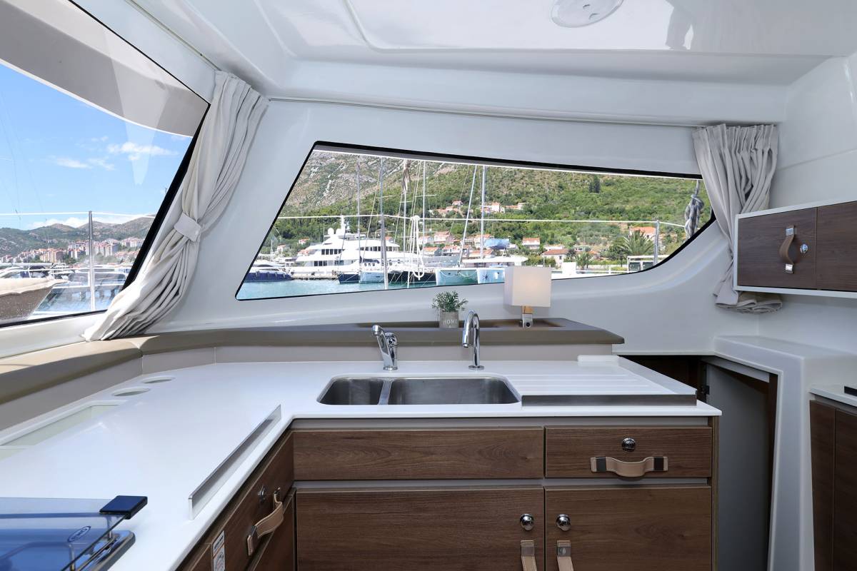 Bali Catspace, Jenny | Yacht Charter Croatia