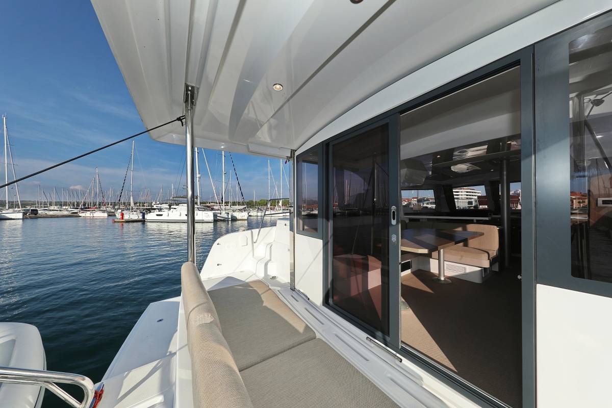 Bali Catspace, Ocean Office | Yacht Charter Croatia