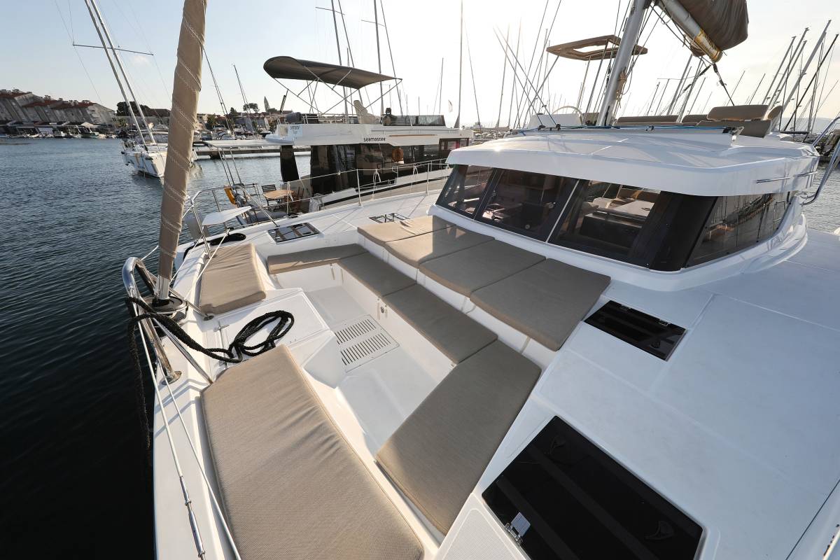 Bali Catspace, Ocean Office | Yacht Charter Croatia