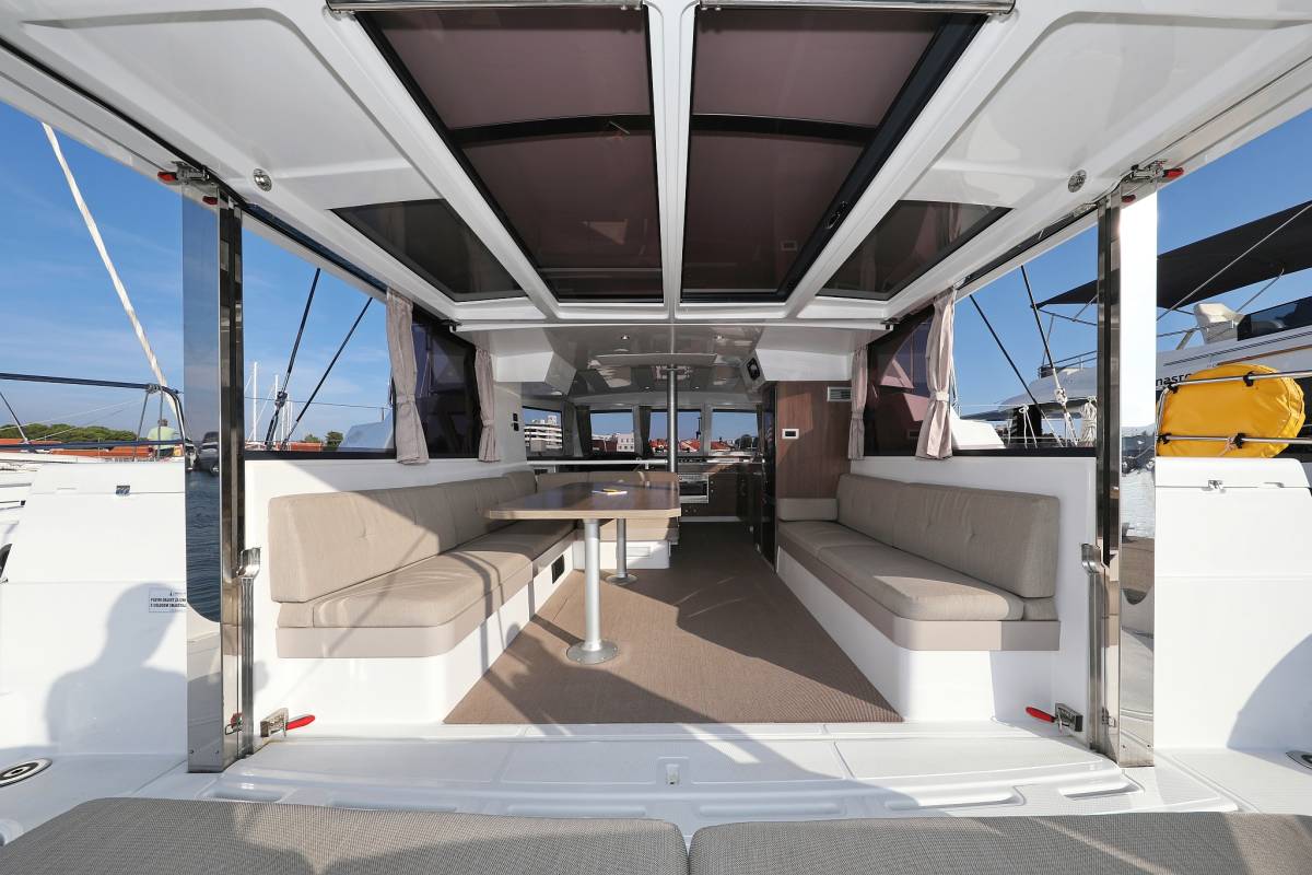 Bali Catspace, Ocean Office | Yacht Charter Croatia