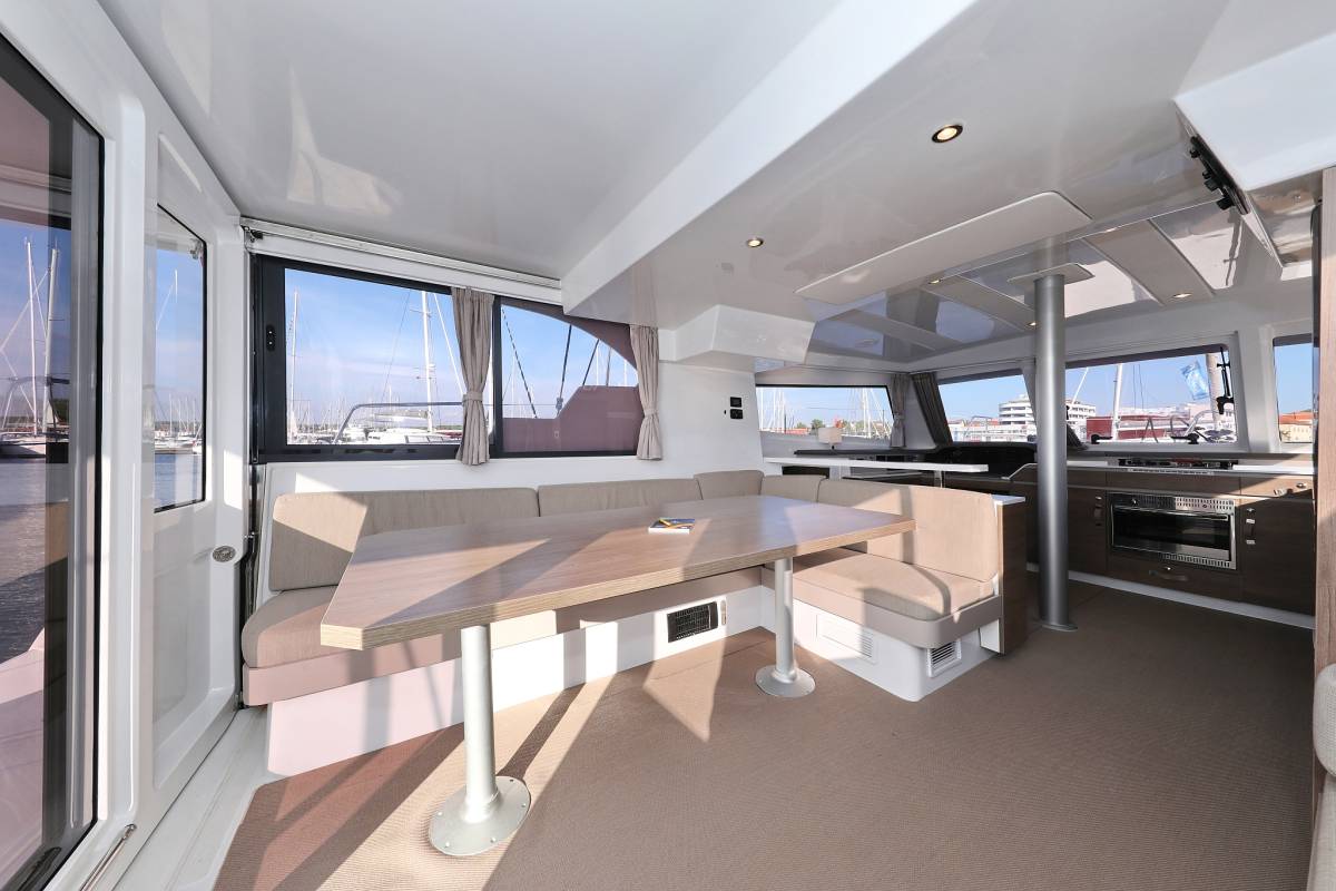 Bali Catspace, Ocean Office | Yacht Charter Croatia